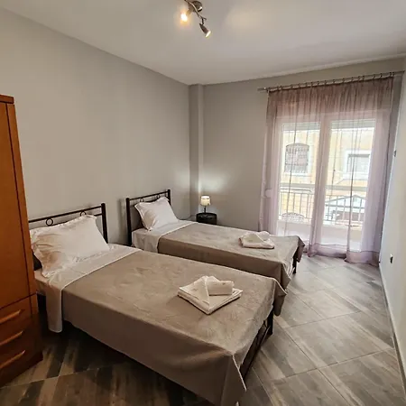 Victoria House Daire Kavala